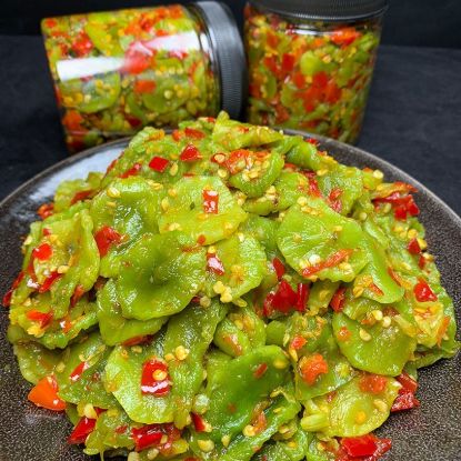 Spicy lettuce slices Dry crisp crunch Crunch vegetable Instant pickles Crisp let 250 g