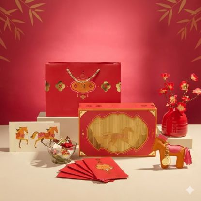 Lady M 2026 Year of the Horse Gift Set 32pc 500 g