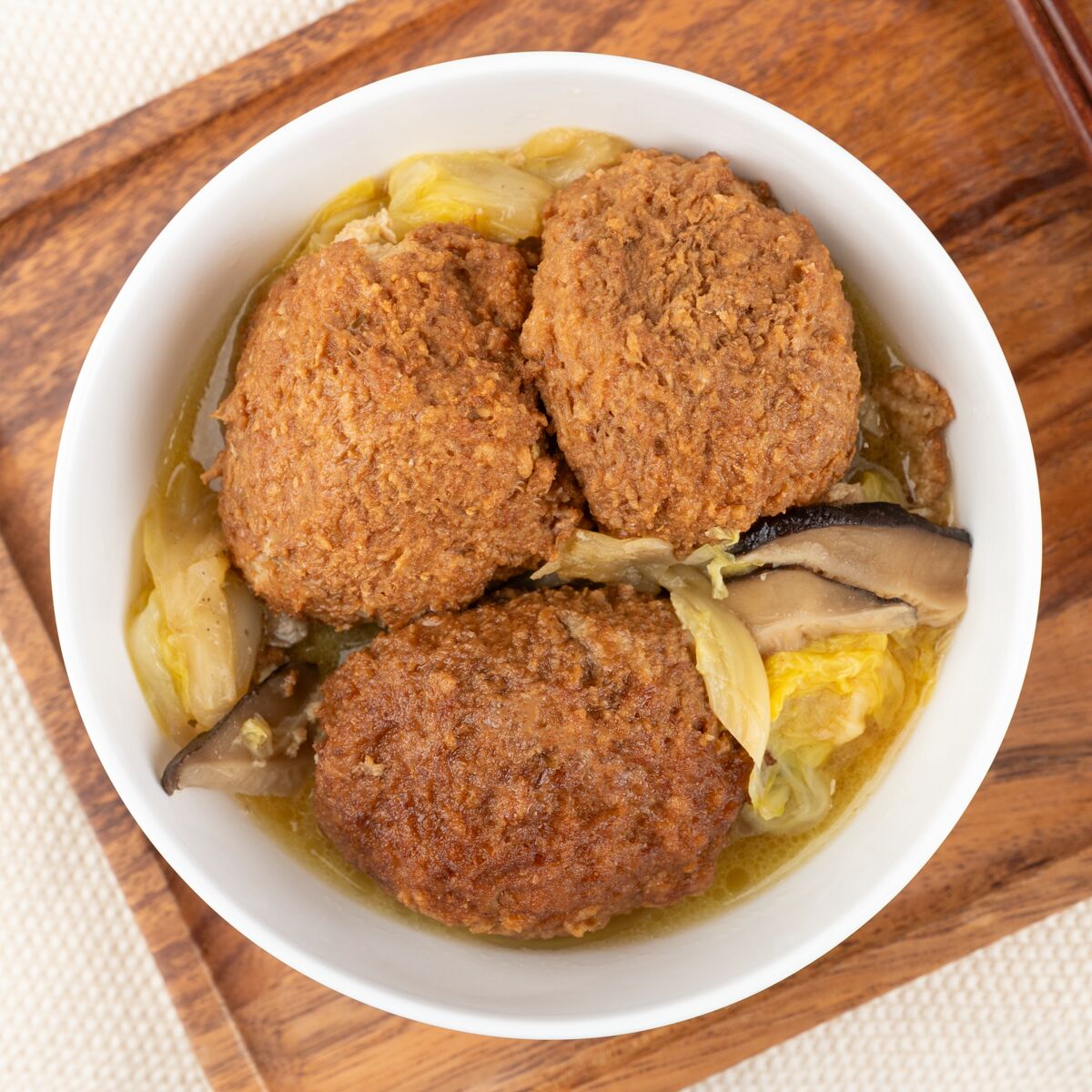 Meatball Stew w. Napa Cabbage 4 pieces 1 each